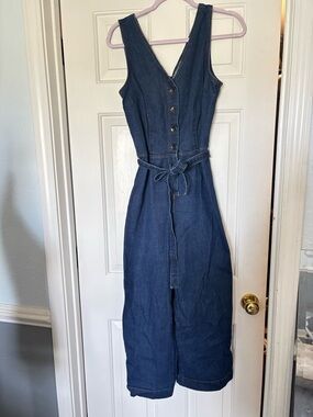 Universal Thread Dark Blue Denim Button-Front Jumpsuit with Tie Waist